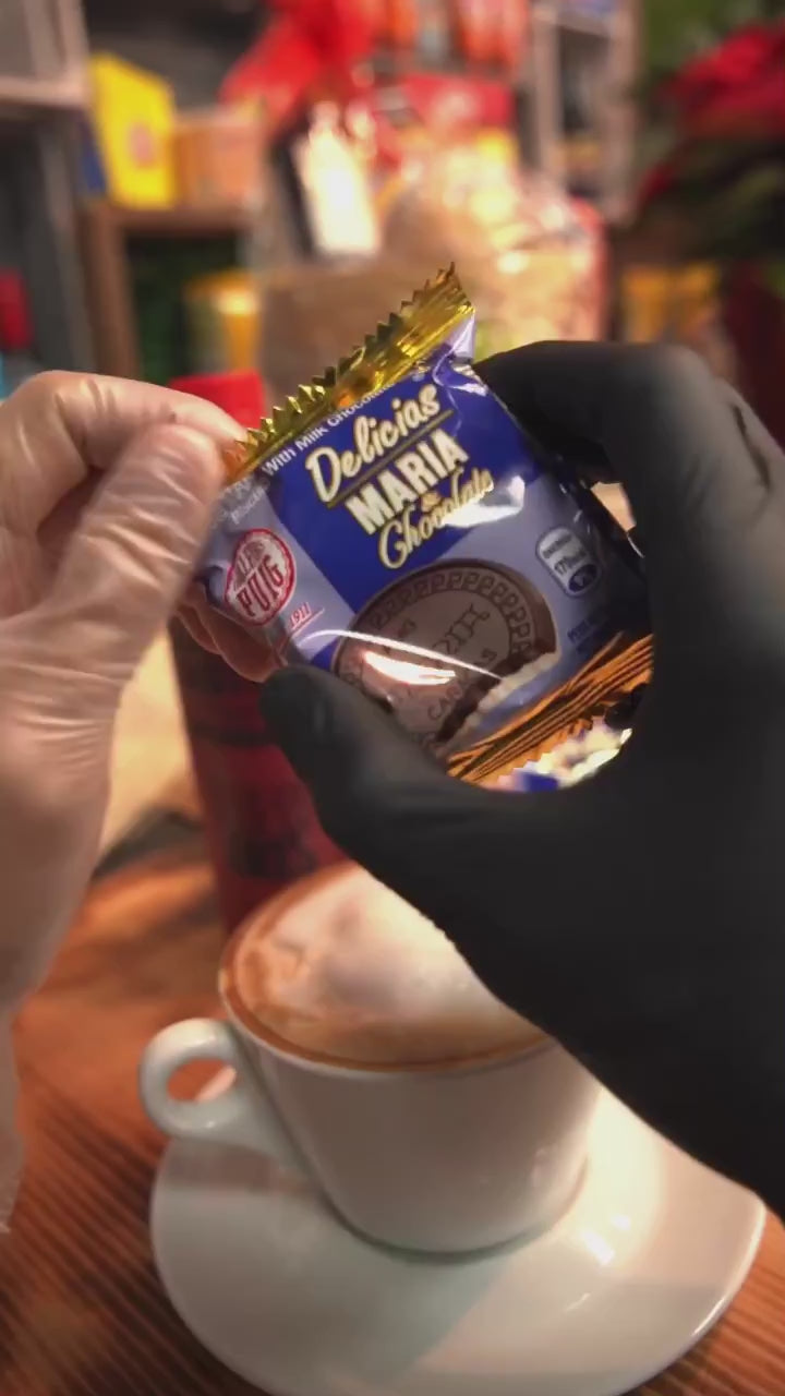 Load and play video in Gallery viewer, PUIG Delicias Maria de Chocolate (4 Unid/136g)